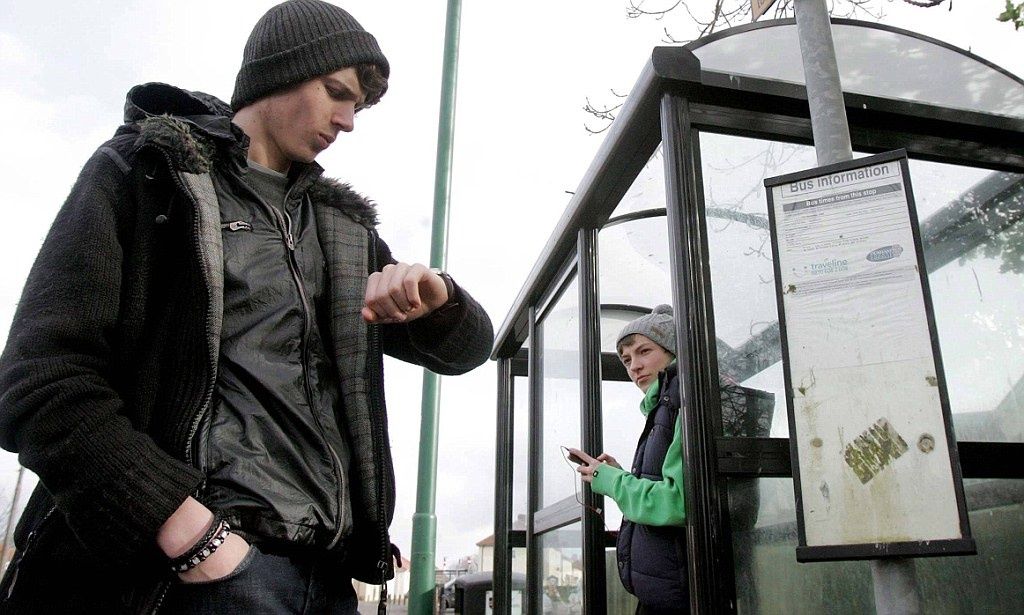 Орловчане теперь могут требовать компенсацию морального вреда за опоздавший или не приехавший автобус