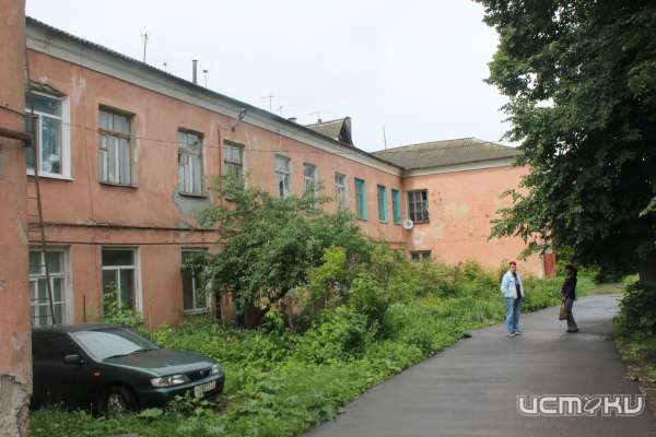 60-летнюю женщину спасли из задымленной квартиры на ул. 1-й Курской 60-летнюю женщину спасли из задымленной квартиры на ул. 1-й Курской