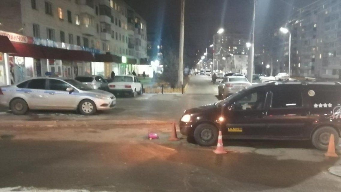 Женщина угодила под колеса авто перед магазинами на ул. Горького в Орле