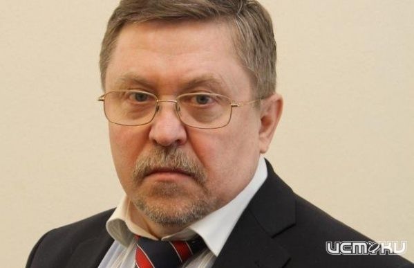 Бударин и Соколов лишились приставки Бударин и Соколов лишились приставки
