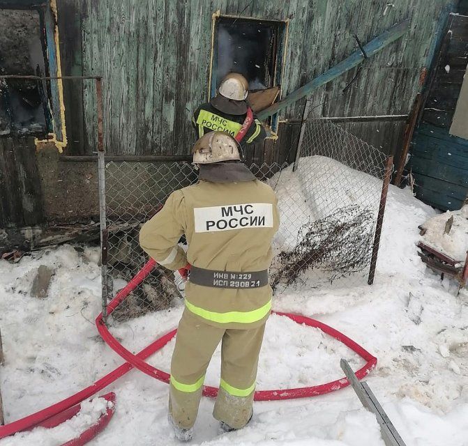 Из горящего дома в Малоархангельском районе огнеборцы спасли пенсионерку