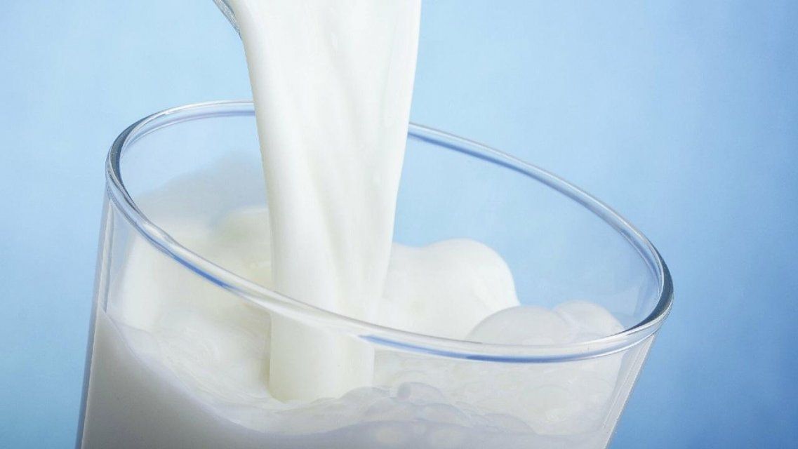 Из-за пандемии в орловских детсадах и школах упал спрос на молоко