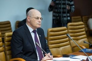 Представитель Орловской области в Совете Федерации может покинуть свой пост Представитель Орловской области в Совете Федерации может покинуть свой пост
