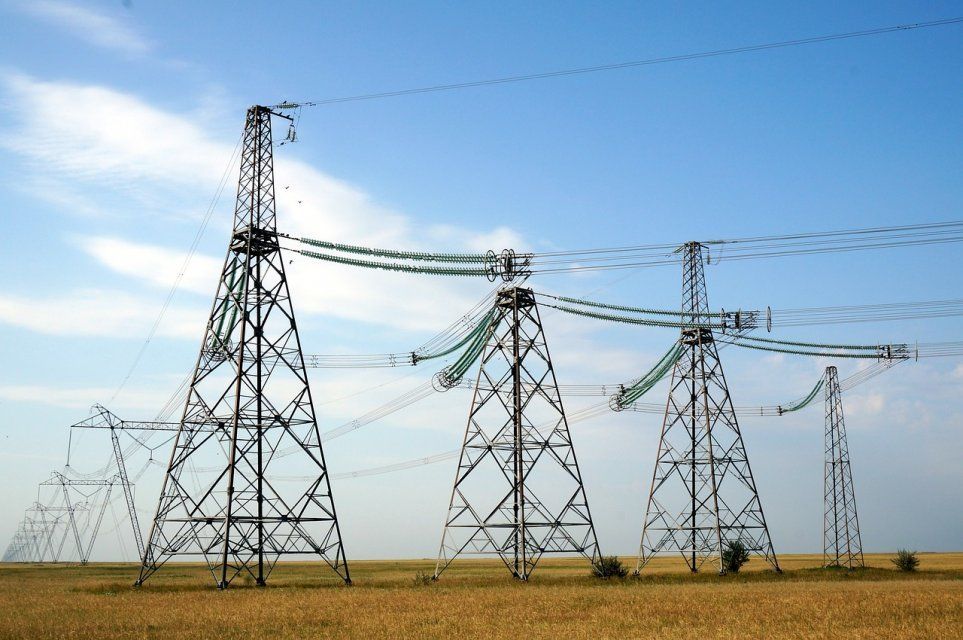 В районах Орловской области украли электричества примерно на 350 тысяч рублей