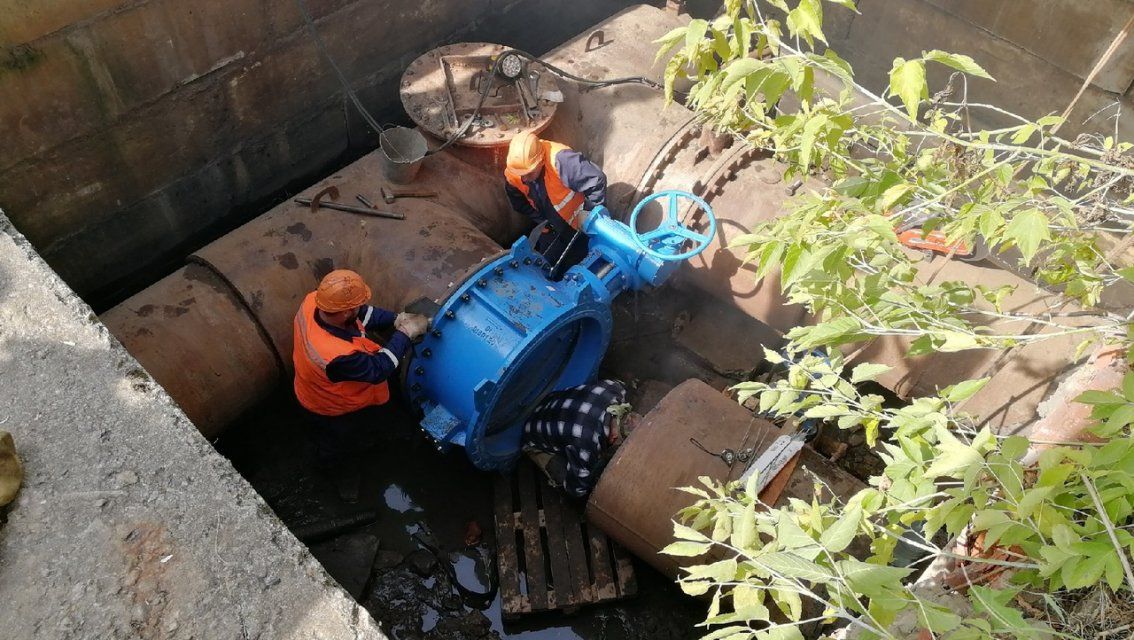 Два района Орла сутки без воды: как проходит ремонт сетей и когда он завершится