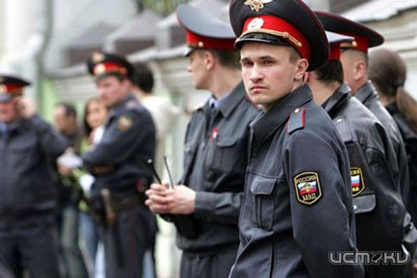 По области в Крещенские праздники будут дежурить более 600 полицейских По области в Крещенские праздники будут дежурить более 600 полицейских