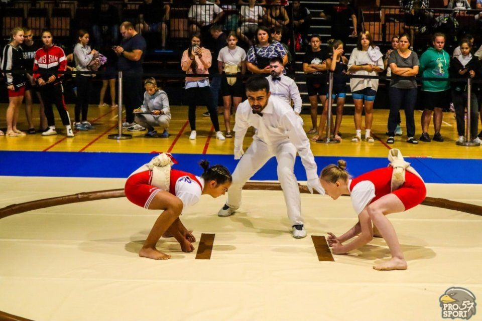 В Орле завершилось Первенство России по сумо. Награды были разыграны среди юниоров и юниорок до 22 лет