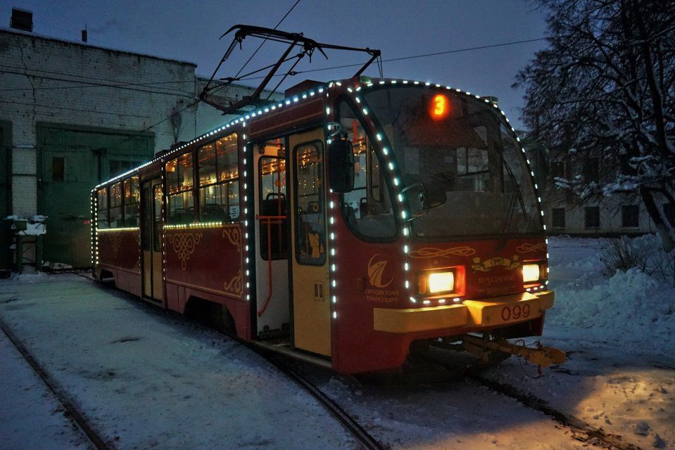 В Орле новогодние трамваи и троллейбусы запустят 31 декабря