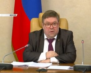 Новости за 90 секунд: заместителя губернатора по промышленности в области теперь не будет, Виталий Рыбаков выплатит государству 28 миллионов рублей, а молоко в области продавали с кишечной палочкой