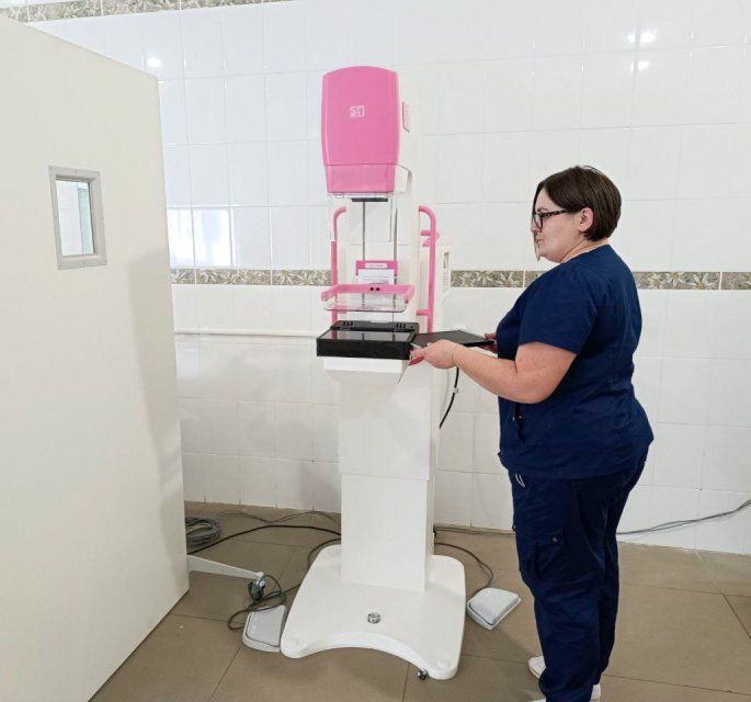Жительницы Новодеревеньковского района теперь смогут пройти маммографию на базе районной больницы
