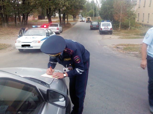 В Орле иномарка сбила мотоциклиста В Орле иномарка сбила мотоциклиста