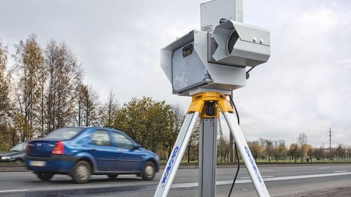 За скоростью на орловских дорогах будут следить: где сегодня установлены приборы фотофиксации 