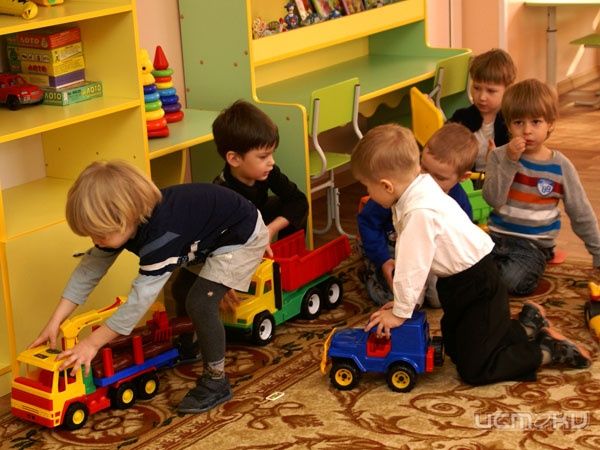 Орловщина вошла в десятку лучших регионов РФ по семейному устройству детей Орловщина вошла в десятку лучших регионов РФ по семейному устройству детей