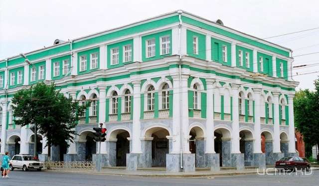 В Орле экс-начальник управления культуры стал директором краеведческого музея В Орле экс-начальник управления культуры стал директором краеведческого музея