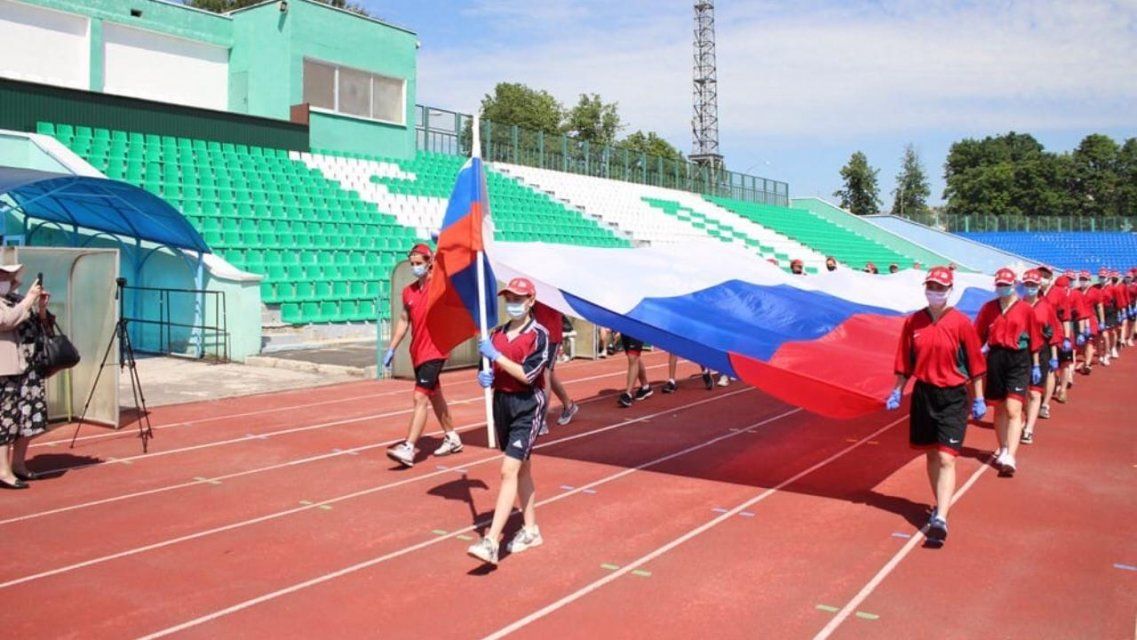 Орловские спортсмены присоединились к празднования Дня России