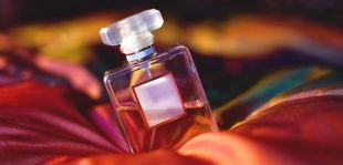 В Орле после 17 лет заключения рецидивист пытался украсть элитный парфюм