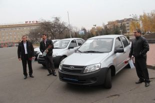 Лучшие комбайнеры Орловской области получили ключи от автомобилей LADA Granta