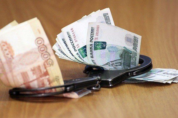 Сотрудника Департамента надзорной и контрольной деятельности Орловской области будут судить за взятку