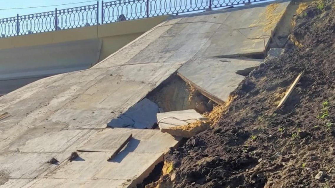 За месяц до окончания ремонта мост Дружбы в Орле «немного разрушился»