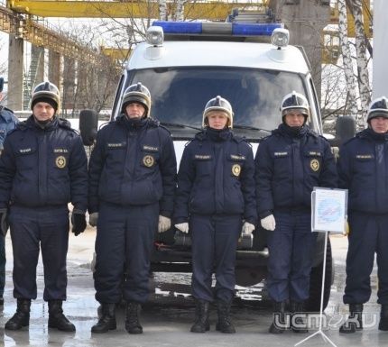 Орловские спасатели помогли отремонтировать автобус с пассажирами Орловские спасатели помогли отремонтировать автобус с пассажирами