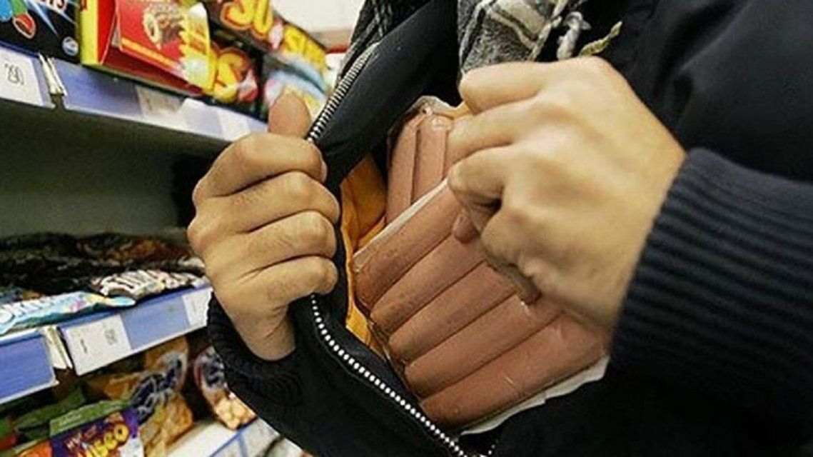 Несколько орловчан попались на хищении продуктов из супермаркетов