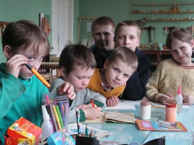 В Орловской области в 2013 году 346 детей - сирот обрели семьи В Орловской области в 2013 году 346 детей - сирот обрели семьи