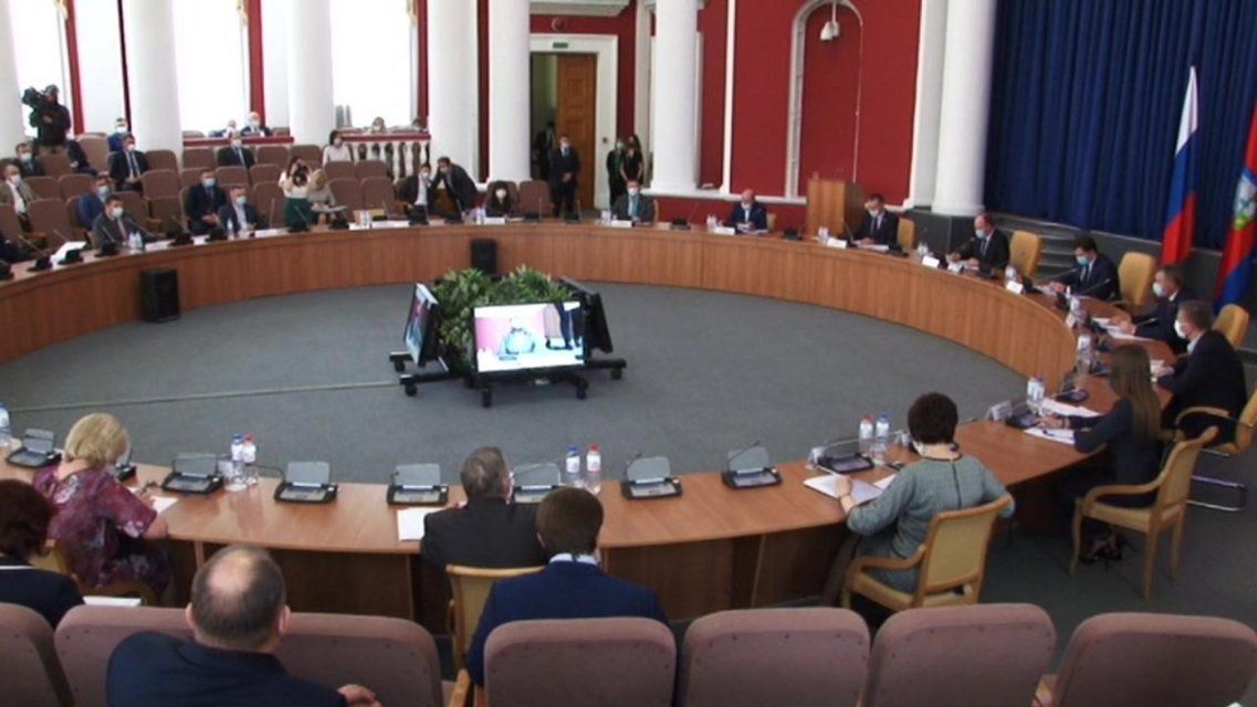COVID-19 заставил орловских депутатов перейти на онлайн-совещания