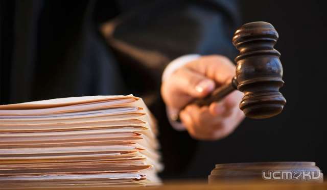 Суд оставил под домашним арестом орловчанку, расчленившую приятеля Суд оставил под домашним арестом орловчанку, расчленившую приятеля