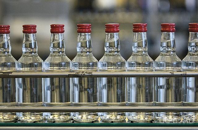47-летний орловчанин украл спиртное из магазина 47-летний орловчанин украл спиртное из магазина