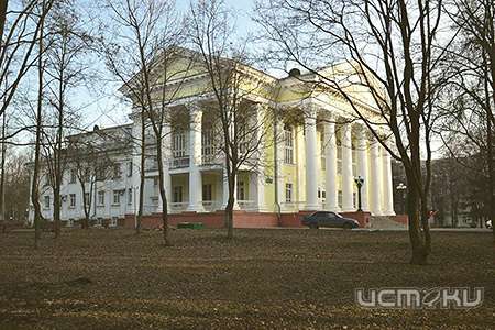 В Орловской областной библиотеки им. И. А. Бунина пройдет обсуждении произведения «Географ глобус пропил».  В Орловской областной библиотеки им. И. А. Бунина пройдет обсуждении произведения «Географ глобус пропил».