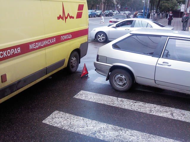 В Орле водитель сбил пешехода В Орле водитель сбил пешехода
