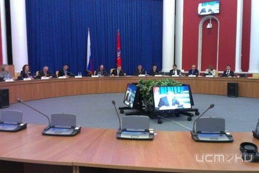 Итоговый брифинг губернатора области Александра Петровича и председателя Облсовета Итоговый брифинг губернатора области Александра Петровича и председателя Облсовета