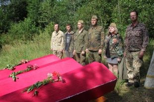 В Знаменском районе перезахоронили останки 17-ти бойцов, погибших при освобождении Орловщины