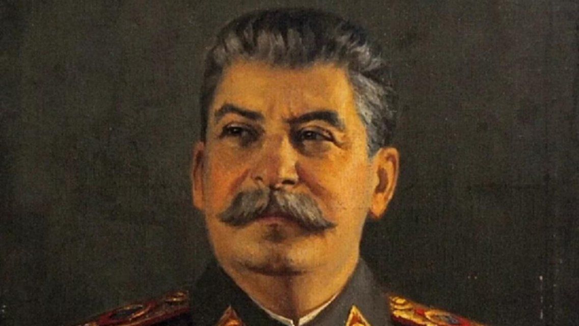 Страсти по Сталину: быть или не быть бюсту вождя в Орловской области?