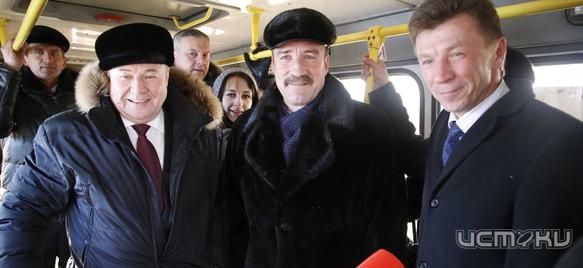 По новой дороге на Раздольной пустили автобус По новой дороге на Раздольной пустили автобус