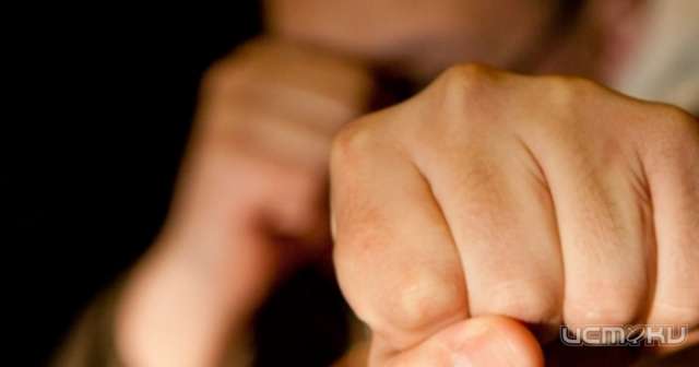 Орловчанин избил и ограбил посетителя бара на Выгонке Орловчанин избил и ограбил посетителя бара на Выгонке