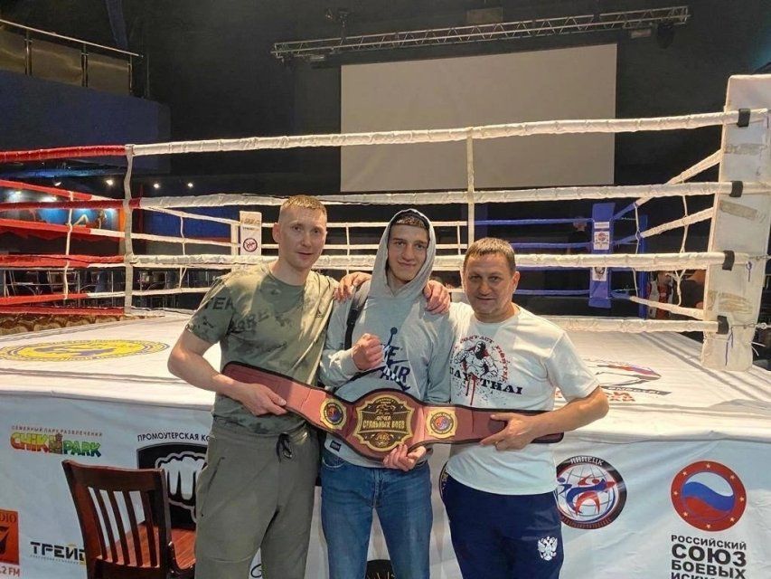 Орловский боец стал победителем профессионального турнира по кикбоксингу