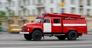 Почему важно уступать дорогу спецтехнике? Разъясняяет орловское МЧС 