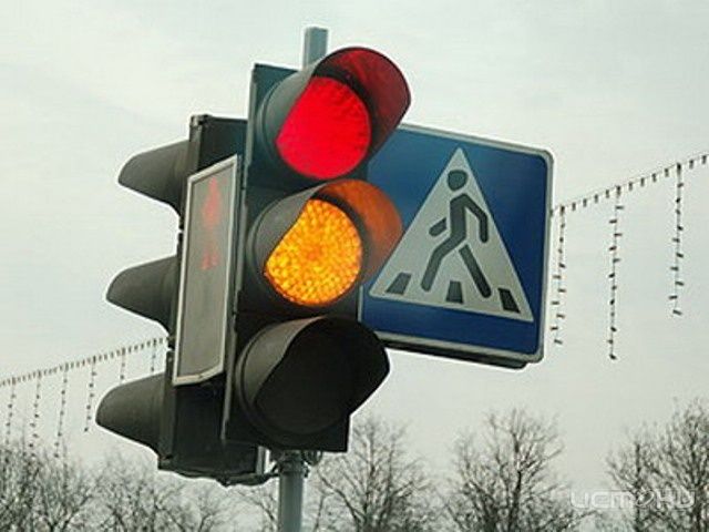 В Орле планируют оборудовать светофорами еще четыре перекрестка В Орле планируют оборудовать светофорами еще четыре перекрестка