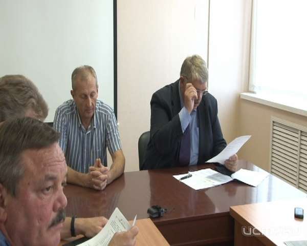 Парахин второй раз поговорил с рабочими гибнущего «Научприбора». Клычкова не было Парахин второй раз поговорил с рабочими гибнущего «Научприбора». Клычкова не было