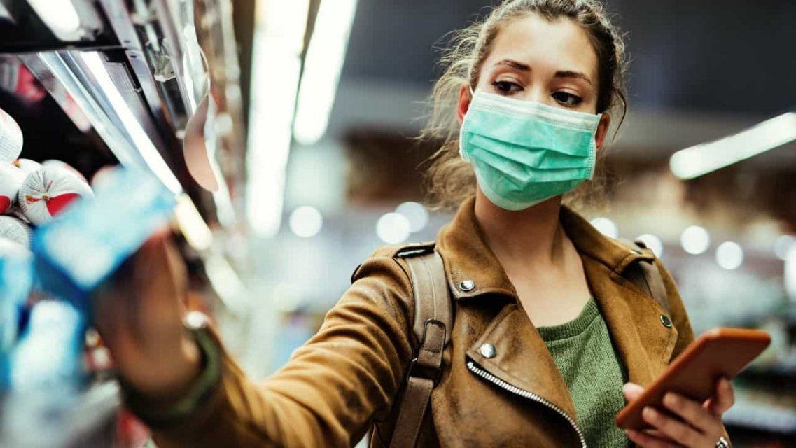 «Растения вообще дышат углекислым газом»: Клычков об обязательном ношении масок в общественных местах