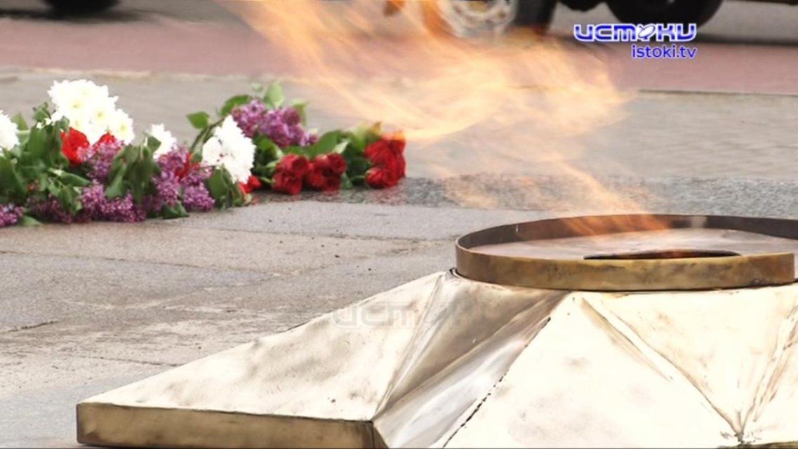 День Победы в разгар пандемии: первые лица Орловщины почтили память героев войны
