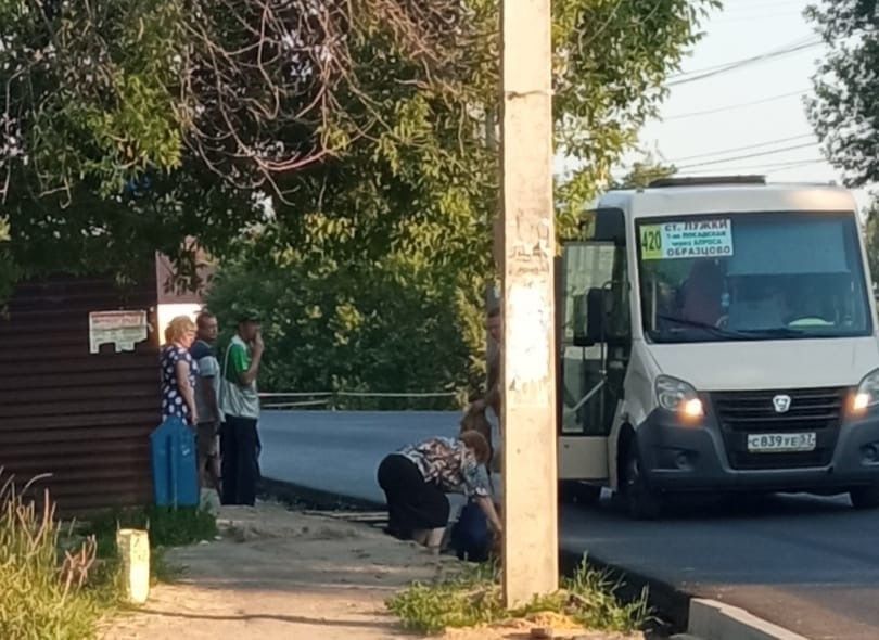 В Орле на Карачевском шоссе люди каждый день получают травмы