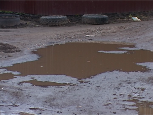 Лужа или маленькое море, как добиться ремонта дороги в частном секторе  Лужа или маленькое море, как добиться ремонта дороги в частном секторе