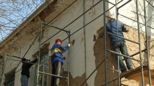 Капитальный ремонт в большинстве многоквартирных домов Орла затянулся