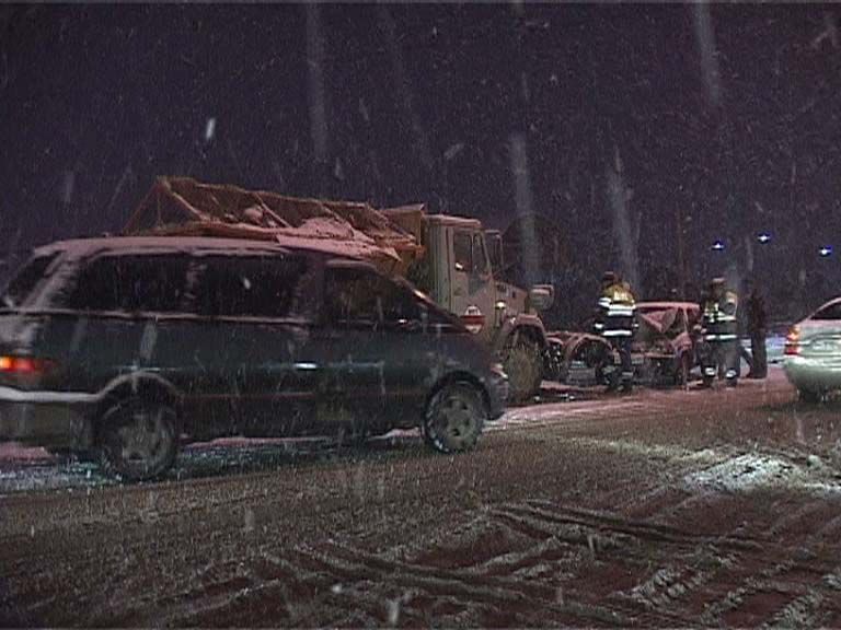 За прошедшие сутки был поставлен рекорд по авариям... За прошедшие сутки был поставлен рекорд по авариям...