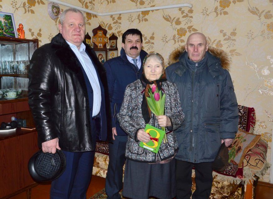 В Орловской области матерей и жён участников СВО поздравили с 8 Марта