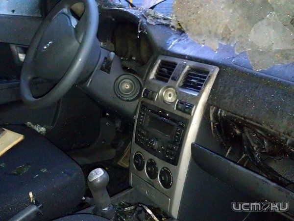 За ночь в Колпне сгорело 2 автомобиля За ночь в Колпне сгорело 2 автомобиля