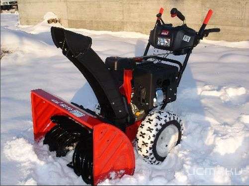 Сотрудники вневедомственной охраны по «горячим следам» раскрыли кражу снегоуборщика в Орле Сотрудники вневедомственной охраны по «горячим следам» раскрыли кражу снегоуборщика в Орле