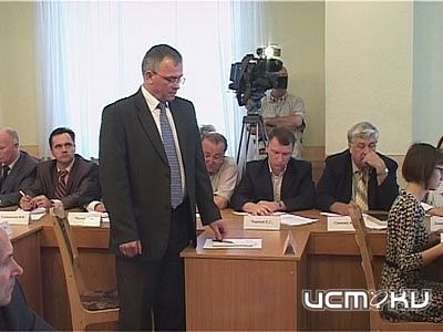 До конца октября работы по укладке асфальта на дорогах должны быть окончены До конца октября работы по укладке асфальта на дорогах должны быть окончены
